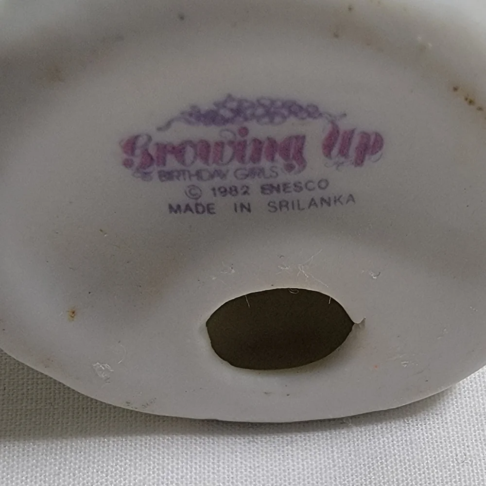 Vintage Growing Up Birthday Girl 3rd Green Dress 1982 Figurine Cake Top Enesco - Picture 4 of 7